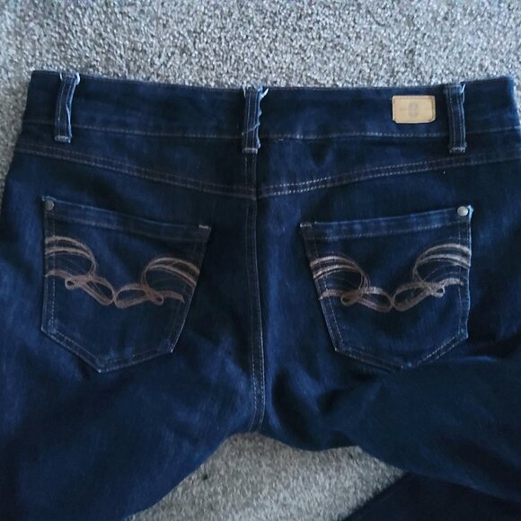 BANDOLINO DARK FLARE LEG JEANS - Picture 3 of 5